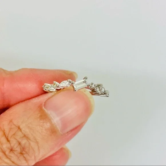 Grand Baguette Marquise Crystal Dainty SILVER Ring - Picture 2 of 5